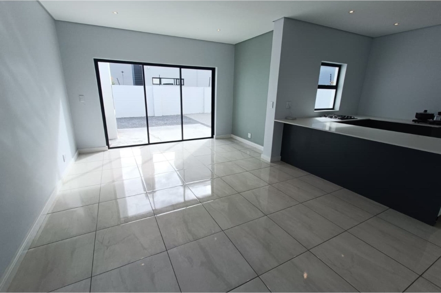 To Let 3 Bedroom Property for Rent in Sandown Western Cape